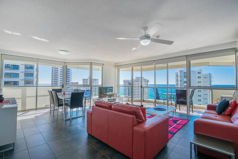 Baronnet Apartments - Holiday Cairns 3