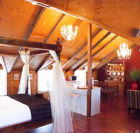 Barossa Barn Bed and Breakfast - Holiday Cairns