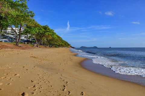Beach Bliss, Netflix,Wifi - Holiday Cairns 1