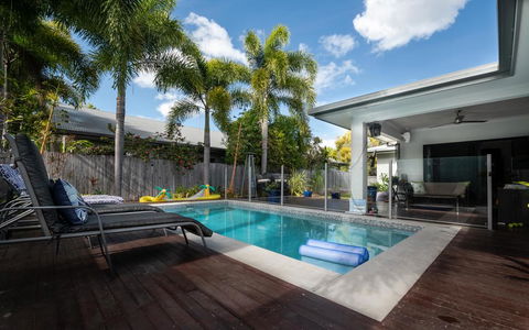 Beach Bliss, Netflix,Wifi - Holiday Cairns 0