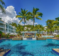 Beach Club Ap't with Private Access to lagoon Pool - Holiday Cairns