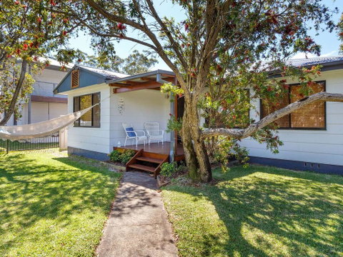 Beach House - Holiday Cairns 0
