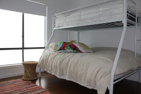 Beach House At Arno - Holiday Cairns 1