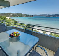 Beachfront Hamilton Island - Holiday Cairns