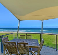 Beachfront Luxury - Holiday Cairns