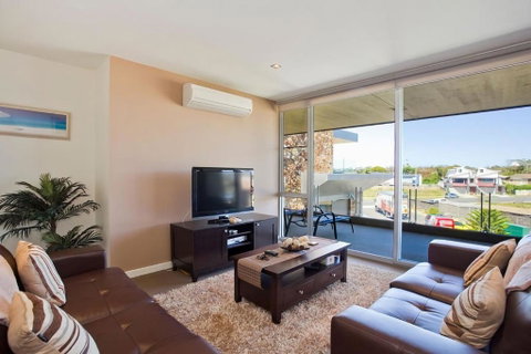 Resort Penthouse 301 - Holiday Cairns 1