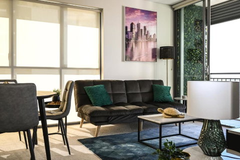 River View Apartment In Brisbane With Parking - Holiday Cairns 0