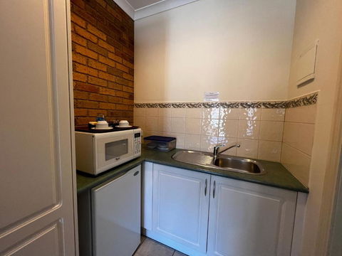 RiverPark Motel - Holiday Cairns 2