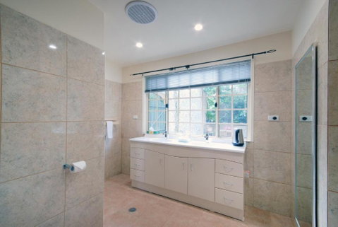 Riverview Boutique Motel - Holiday Cairns 2