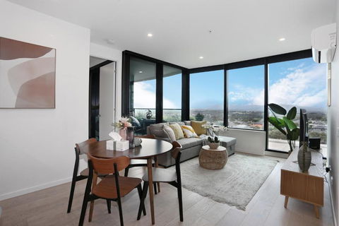 REST COLLECTION Apartment At SkyGarden Glen Waverley - Holiday Cairns 2
