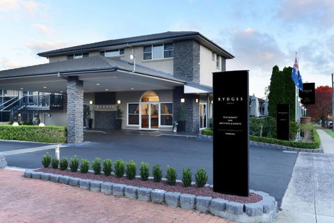 Rydges Armidale - Holiday Cairns 0