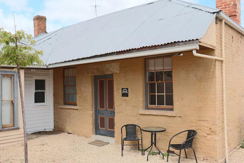 Robinson Cottage - Holiday Cairns 2