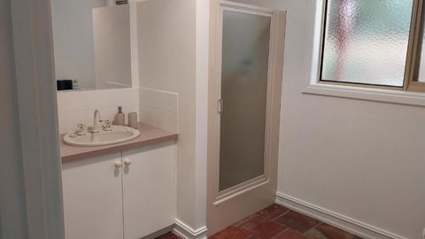 Roshnier Apartment - Holiday Cairns 1