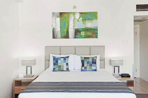 Rydges Esplanade Resort Cairns - Holiday Cairns 0