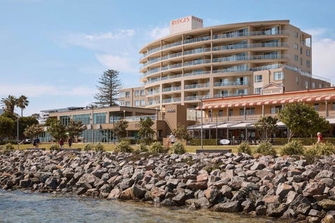 Rydges Hotel Port Macquarie - Holiday Cairns 2