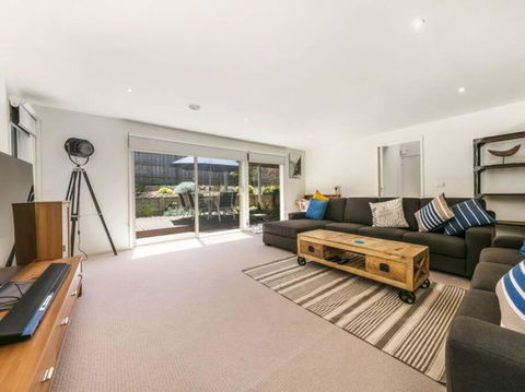 RYE/BLAIRGOWRIE FAMILY ENTERTAINER.. - Holiday Cairns 3