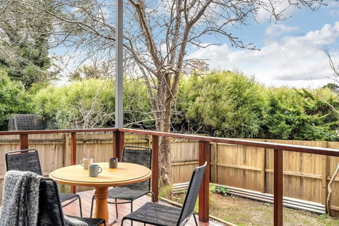 Sahaja Cottage Wentworth Falls - Holiday Cairns 0