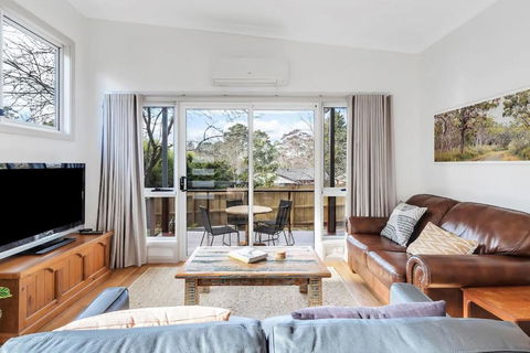 Sahaja Cottage Wentworth Falls - Holiday Cairns 2