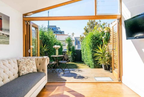 Sanctuary At The Rocks - Holiday Cairns 0