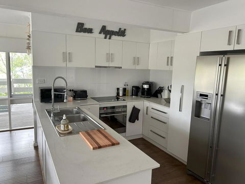 Sanctuary On Toagara With Spa And Heated Pool - Holiday Cairns 1