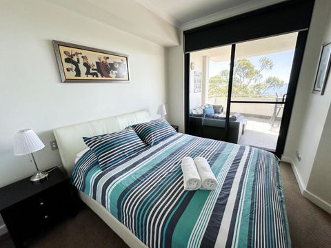 Rockingham Waterfront At Nautilus - Holiday Cairns 2