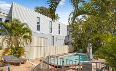 Sanderling Miami - Hosted By Burleigh Letting - Holiday Cairns 1