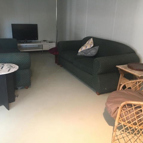 Something Different - Shedstay - Holiday Cairns 3