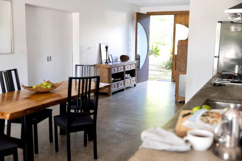 THE BEACH HAVENS - Haven Tropicana - Holiday Cairns 1