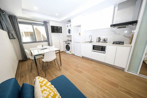 Sydney Strathfield Brand New Studio - Holiday Cairns 1