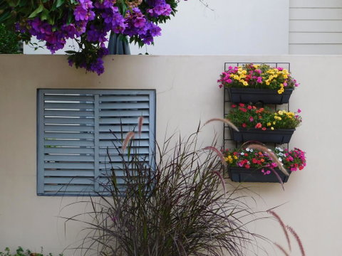 Beachport Bed & Breakfast - Holiday Cairns 1