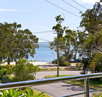 Beachside Haven - Your Perfect Oasis Home - Holiday Cairns