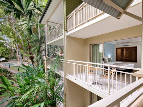 Beachside Mantra 821 - Palm Cove - Holiday Cairns 2