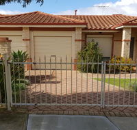 Beachside Retreat - Holiday Cairns