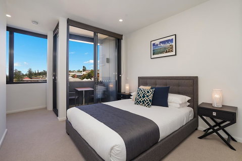 Beau Monde Apartments Newcastle - The Herald - Holiday Cairns 0