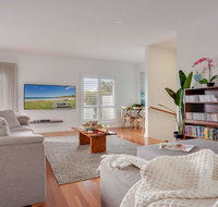 Bella K - style comfort and location - Holiday Cairns