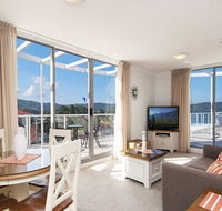Bella Mare - 2 Bedroom Ocean View Terrace Apt - Holiday Cairns