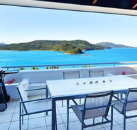 Bella Vista E9 - Ocean View Spacious 2 Bedroom with golf buggy - Holiday Cairns