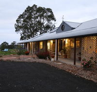 BellbirdHill Bed  Breakfast - Holiday Cairns
