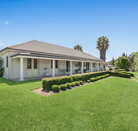 Bellfield House Mudgee - Holiday Cairns