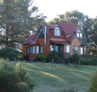 Bells Estate Great Ocean Road Cottages - Holiday Cairns