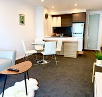 Best Located Brand New Apartment in Canberra CBD - Holiday Cairns