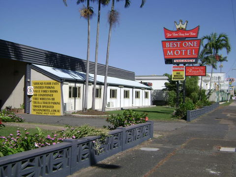 Best One Motel - Holiday Cairns 0
