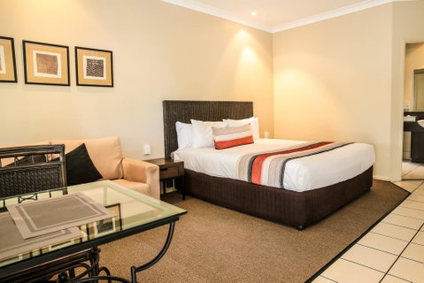 Best Western Bungil Creek Motel - Holiday Cairns 0