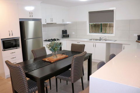 Best Western Fawkner Suites & Serviced Apartments - Holiday Cairns 0