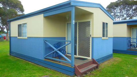 BIG4 Waters Edge Holiday Park - Holiday Cairns 0