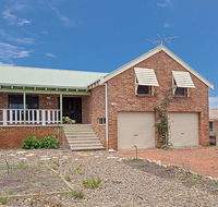 Birubi Beach House' 14 Campbell Avenue - fantastic house and close to the surf beach - Holiday Cairns