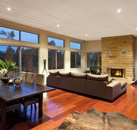 Blue Cliff Retreat - Holiday Cairns