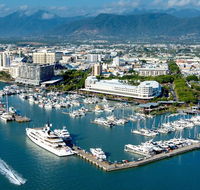 Boatel Cairns - Holiday Cairns