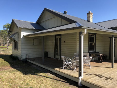 Bobby's Country Rental - Holiday Cairns 1