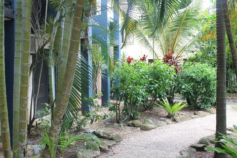 Bohemia Resort Cairns - Holiday Cairns 3